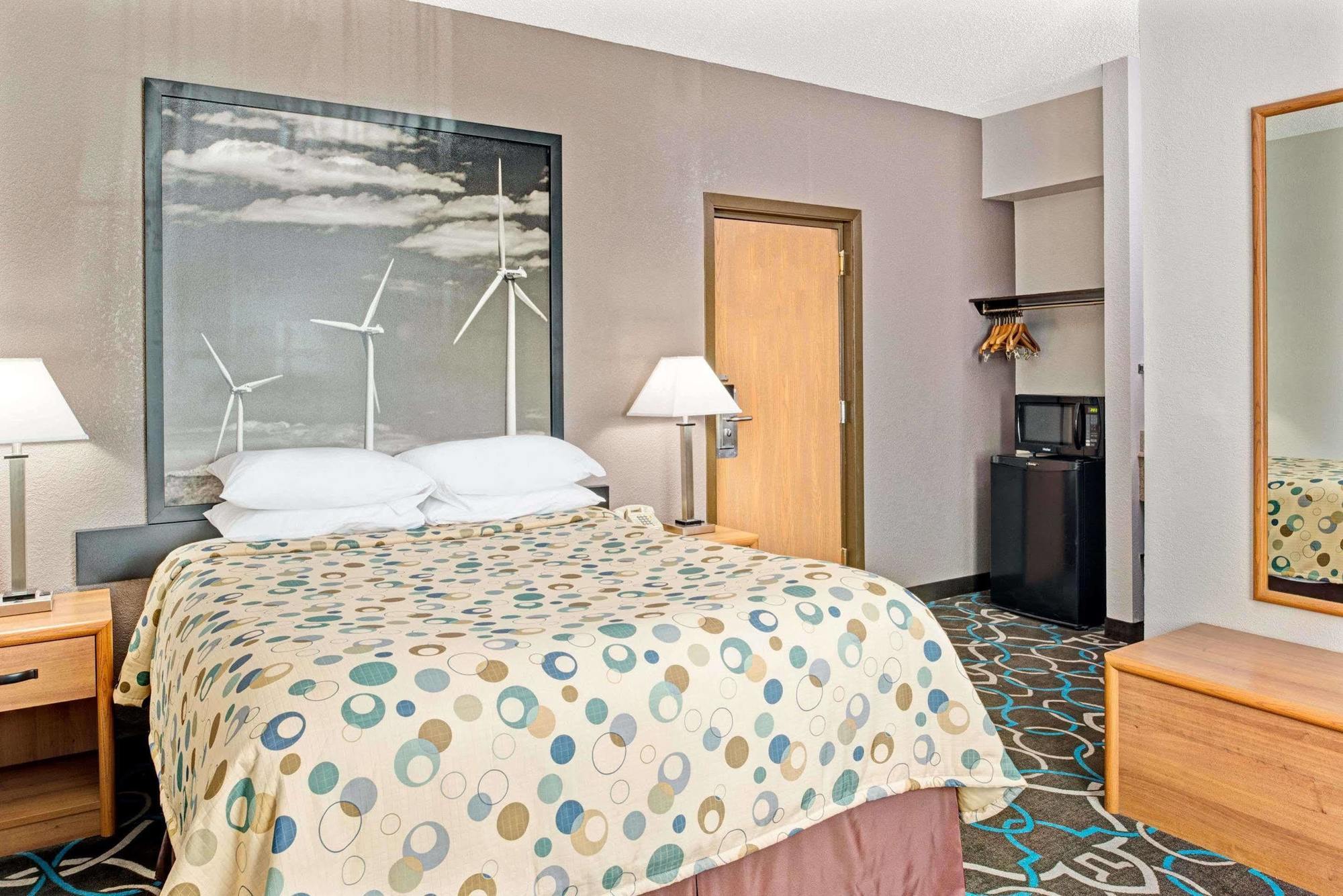 Hotel Super 8 By Wyndham Walnut Extérieur photo