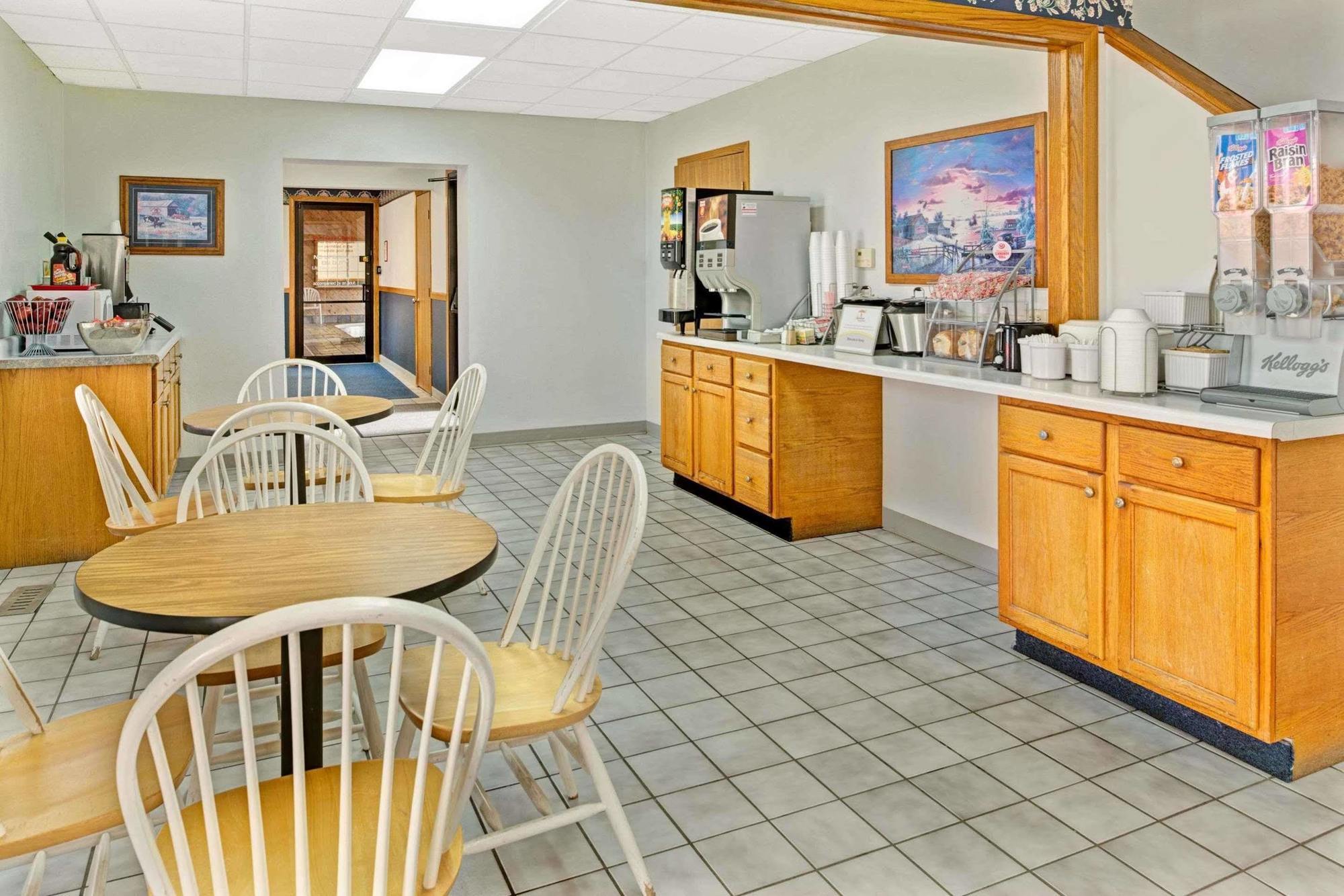 Hotel Super 8 By Wyndham Walnut Extérieur photo